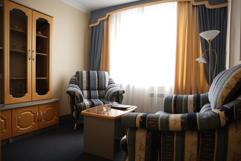 Hotel Yubileiny Minsk Kamer foto